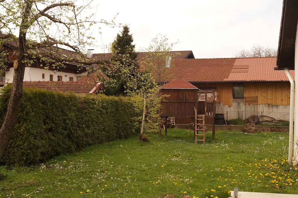 Ferienhaus Chiemsee Ubersee Bilik gambar